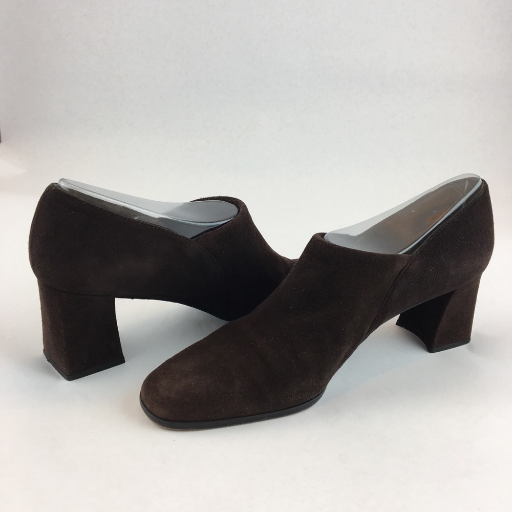 Stuart Weitzman Heeled Suede Loafers Size 9AA Narrow 🌸